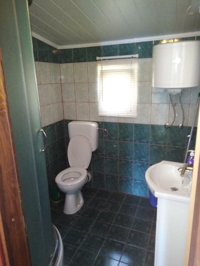 Apartman Rodic Omiš Esterno foto