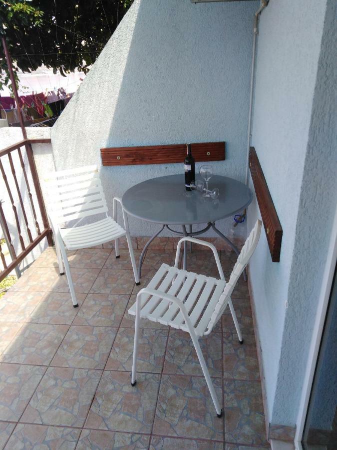 Apartman Rodic Omiš Esterno foto
